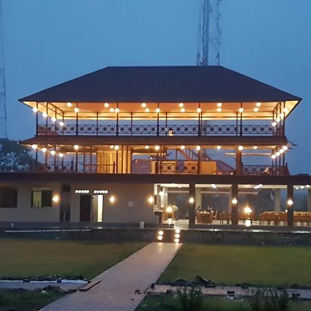 Nusantara Hotel Sembalun Sembalunlawang Buitenkant foto